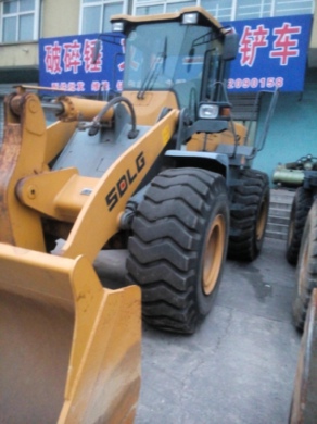 九成新50臨工鏟車出售