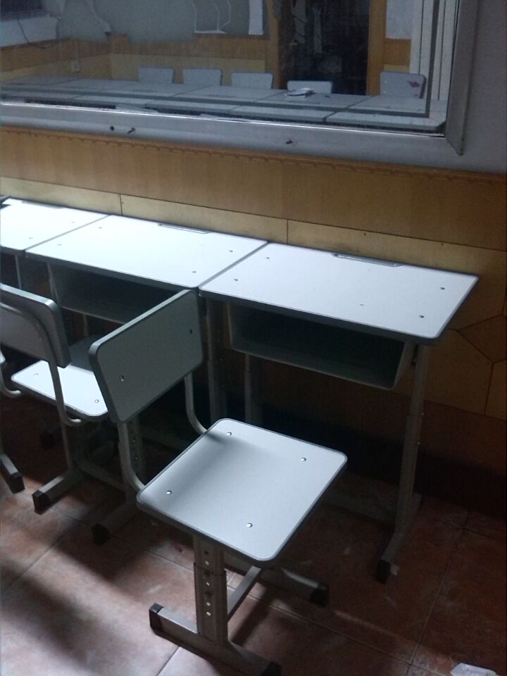 全新學生座椅