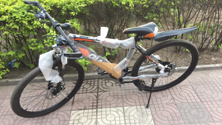朋友送的山地車500元出售