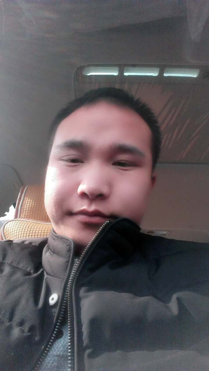 今年結(jié)婚的 聯(lián)系 本人男